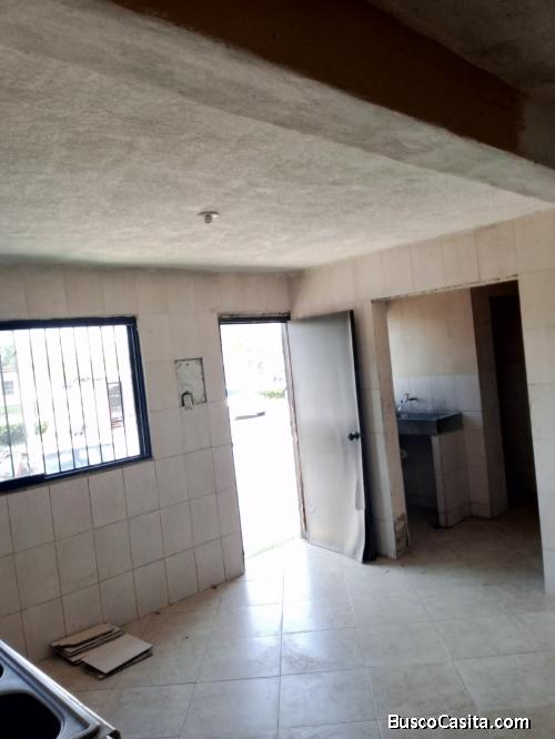 En Venta Apartamento en Buenaventura  Urbanización Paraparal Los Guayos Primeras Manzanas