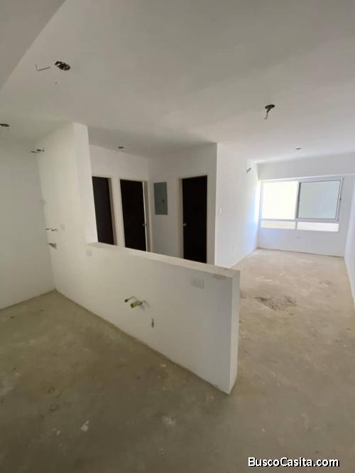 Apartamento a Estrenar en Triángulo del Este con Terraza, Piscina y Gimnasio