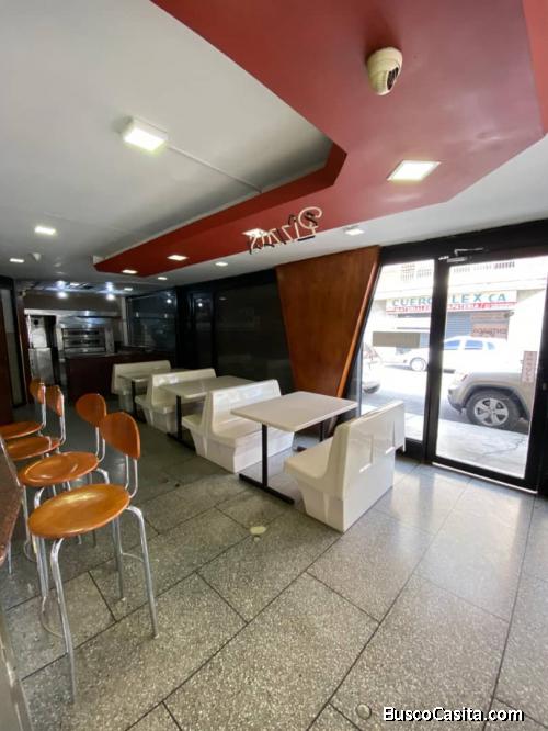 VENTA DE LOCAL COMERCIAL Y FONDO DE COMERCIO EN EL CENTRO DE BARQUISIMETO