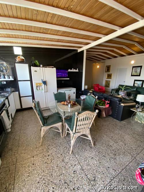 Local comercial y apartamento en venta en avenida principal del Manzano, Barquisimeto