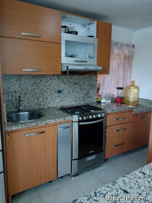 En Venta Apartamento en Paraparal Res Casiquiare - Imperium Realty 