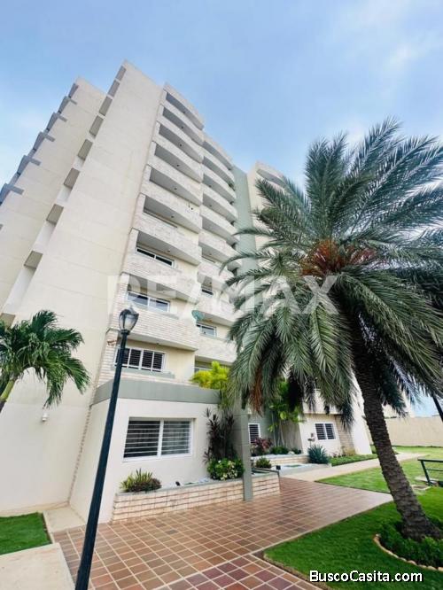 APARTAMENTO VENTA MARACAIBO. LAGO COUNTRY III. 220925
