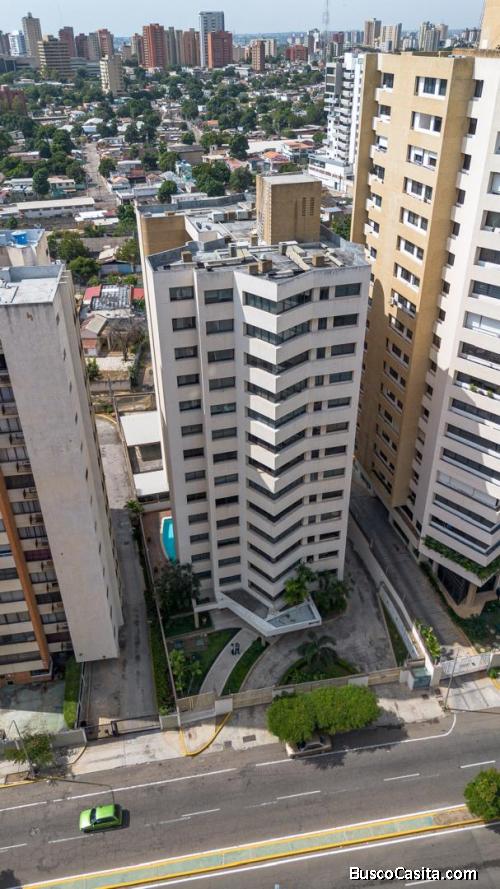 Apto. Alquiler Maracaibo. Resid. Mar Lago. 230925 