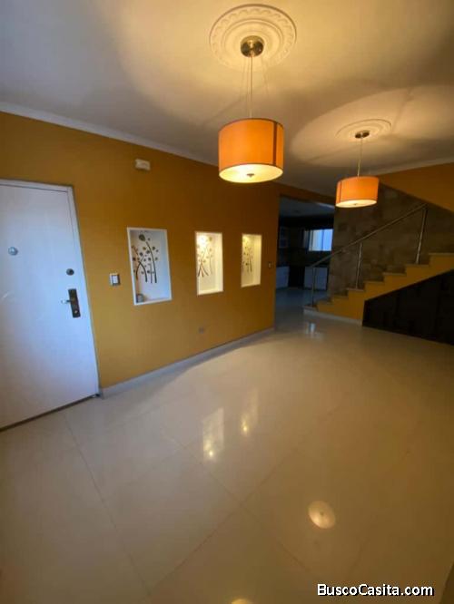 Townhouse Moderno en traiche villas, cabudare 160m² con Tanque Subterráneo y Vigilancia 24H
