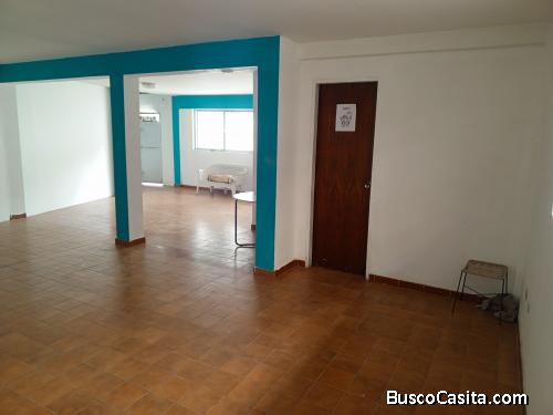 Zona norte Valencia Cerca Centro Comercial La Galería, Cruz Roja y Av Bolívar 