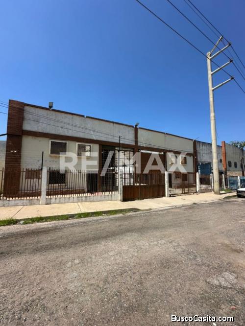 Galpón en Venta cerca de Damasco, Remax Millenium