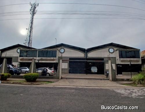 Venta de 3 Galpones en Zona Industrial Los Pinos Puerto Ordaz 