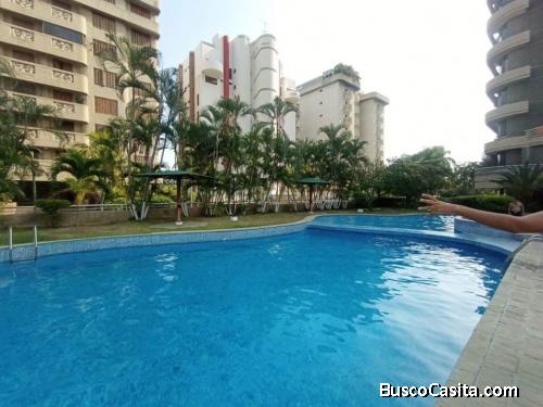 Apartamento vacacional con piscina en alquiler en la Guaira en El Caribe