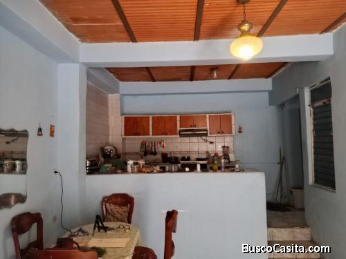 En Venta Casa de 3 Niveles en Naguanagua