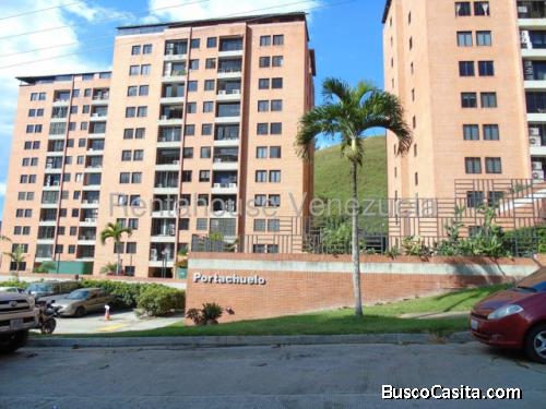 Venta de apartamento en Colinas de La Tahona