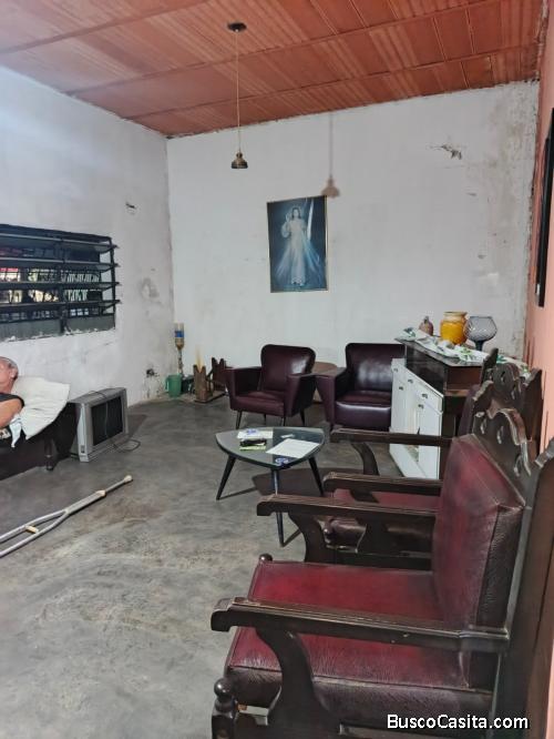 En Venta Casa en Zona Sur, Urb. Monumental