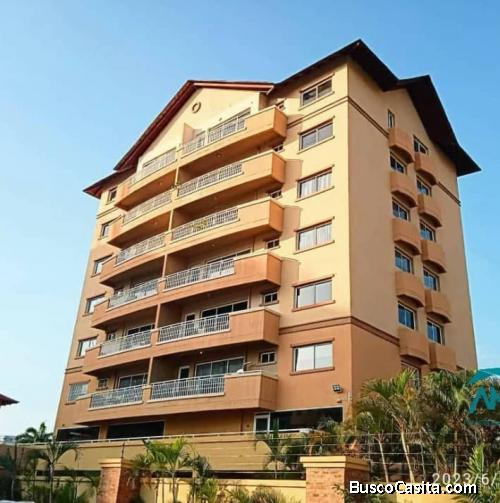 En venta apto en Residencias Toscana, LECHERIA