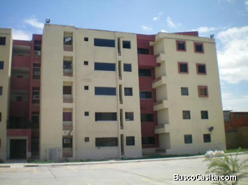 En Alquiler Apartamento en Paraparal Residencias El Castaño