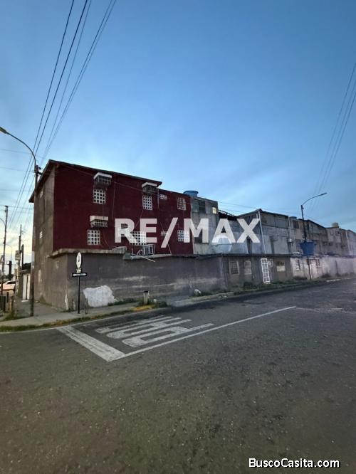 Apartamento planta baja La Picola, Remax Millenium