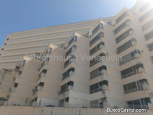 Se Vende Apartamento en Caraballeda Av. La Costanera