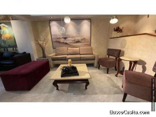 APARTAMENTO EN URB. LOS MANGOS