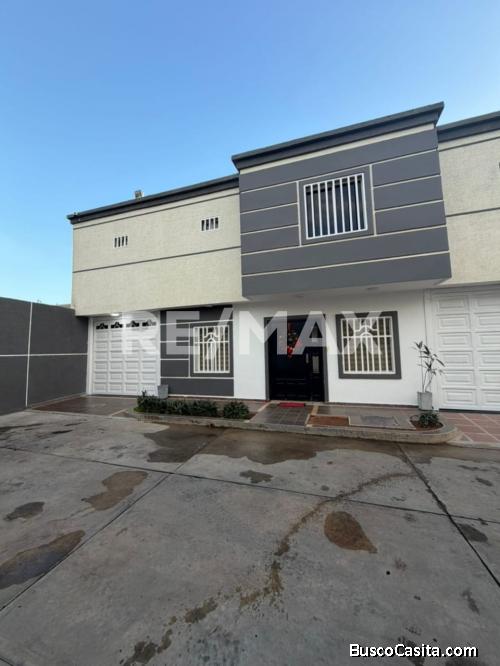 Townhouse Villa Cristo Vive, Remax Millenium