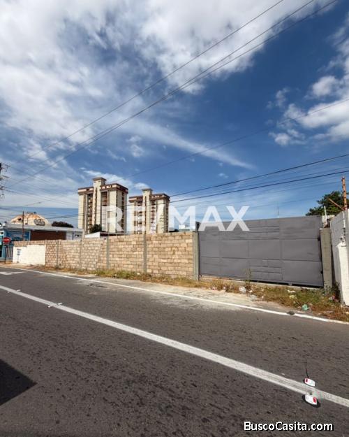 Terreno Av. 8 Santa Rita con Calle 86, Remax Millenium