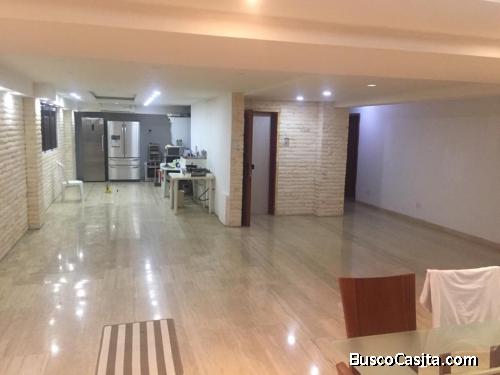 Se Vende Hermoso Apartamento en la Tahona vía el Hatillo, Residencias Bella Vista, Caracas