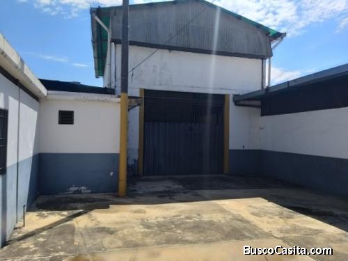 Alquiler de Galpón con Luz Trifásica, 2 Naves y Oficinas - Yaritagua