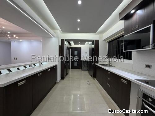 Apartamento en venta en el Cigarral 26-19586 La Boyera  Caracas Remodelado.