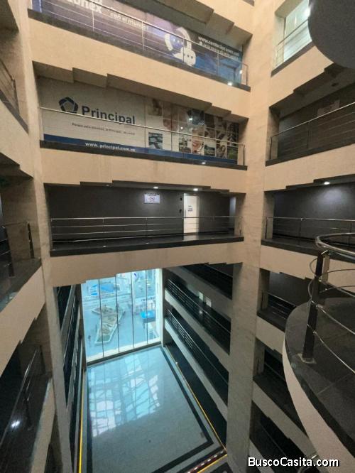 OFICINA DE LUJO EN TORRE CRISTAL