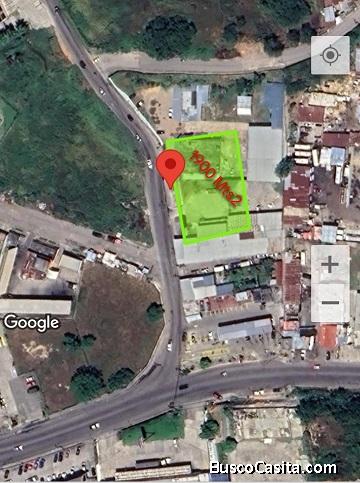 Terreno propio 1900Mts2 con local (ferretería) en su interior en Sector las flores Guatire