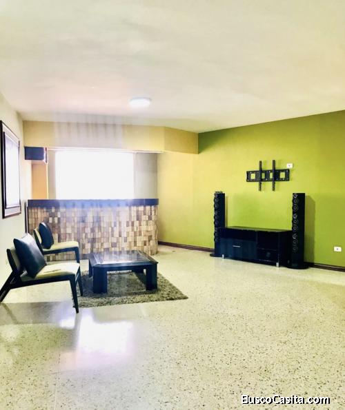 En alquiler apartamento sector Las Delicias de la Ciudad de Maracaibo- Edo. Zulia