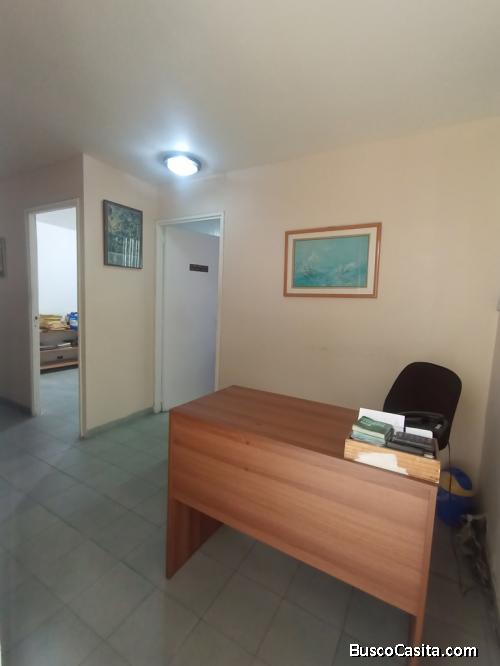 Consultorio en venta en PB Plaza Venezuela 3D1B