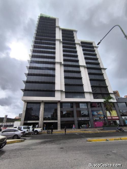 Oficina Comercial En Alquiler En Torre Bel Av Los Leones Este Bqto 600$