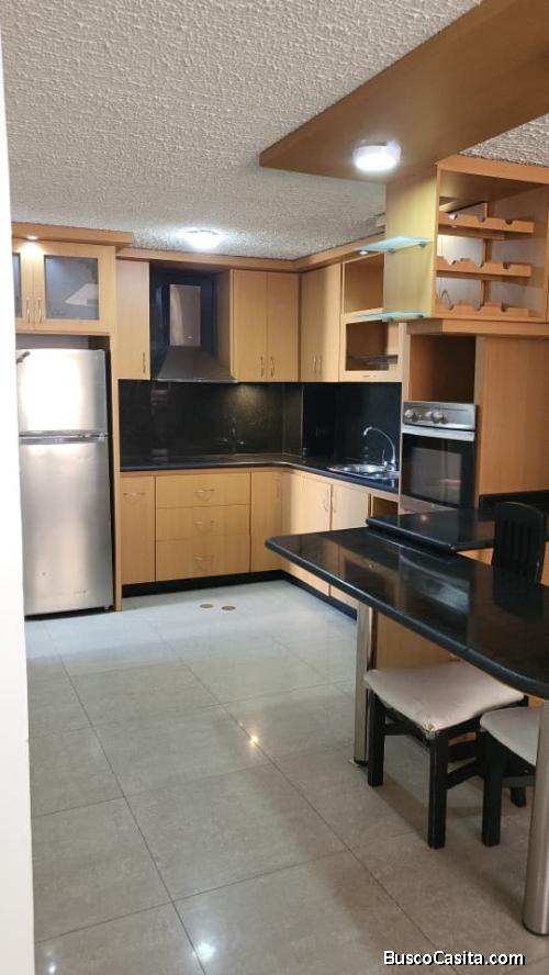 Apartamento En Venta En Av Pedro León Torres Oeste Bqto Con Piscina 86.000$