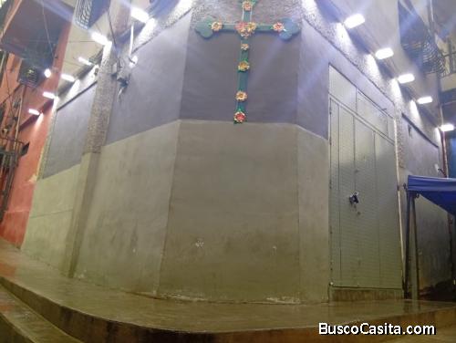 LOCAL COMERCIAL EN VENTA EL VALLE CARACAS