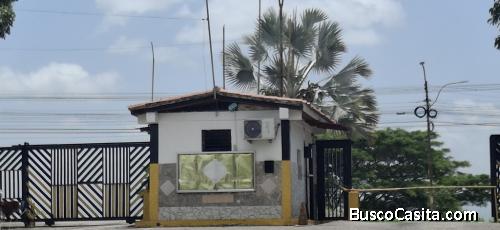 Casa en Alquiler Urb. Ave Maria Yare