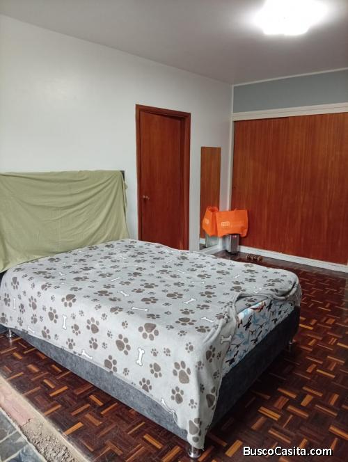 Habitaciones en Caracas La Florida EN ALQUILER