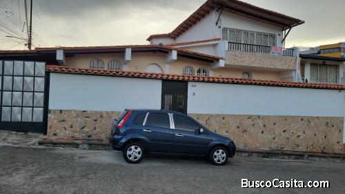 VENDO CASA QUINTA