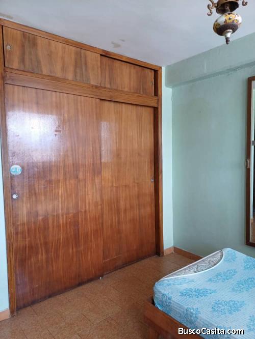 Alquilo habitación solo a Caballeros