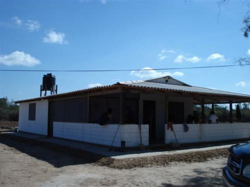 propiedad en canton izozog, tres cruces