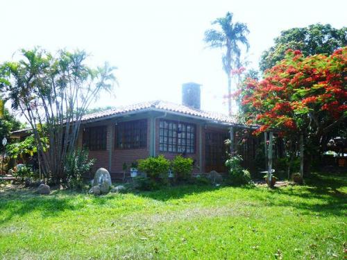 PARADISIACA CASA QUINTA BALNEARIO
