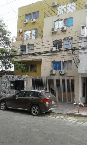 EN ZONA DE UNIVERSIDADES UDABOL, UNIFRANZ, UGRM, AVENIDA BUSH