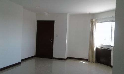 DEPARTAMENTO EN MODERNO EDIFICIO