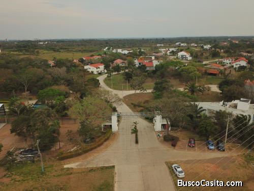 TERRENO EN VENTA EN COND.CERRADO MIRAGE URUBO