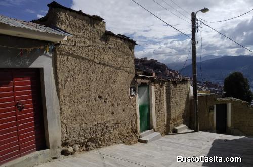 REMATO CASA COMO TERRENO de 200 metros cuadrados 