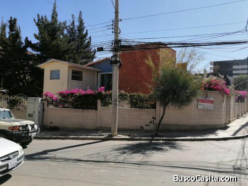 La casa cuenta con loda la documentación en orden libre de Gavamen 