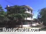 CASA DE 3 PISOS EN ESQUINA Y UBICACIÓN CÉNTRICA