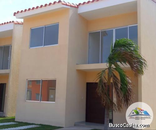 OFERTA IMPERDIBLE!!! Hermosa Casa en Venta - Condominio Privado
