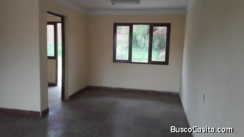 CASA EN VENTA ZONA RESIDENCIAL DE TARIJA A PRECIO DE OCASIÓN