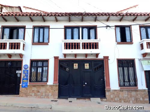 CASA EN VENTA A 3 CUADRAS DEL CENTRO DE LA CIUDAD