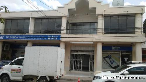 EN VENTA EDIFICIO COMERCIAL EN LA C/ RENE MOREMO 