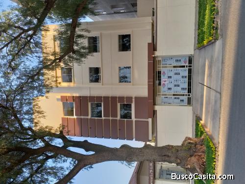 Vendo departamento de 2 y 3 ormitorios ,2 baños , living ,comedor y cocina en la zona de coña coña. 