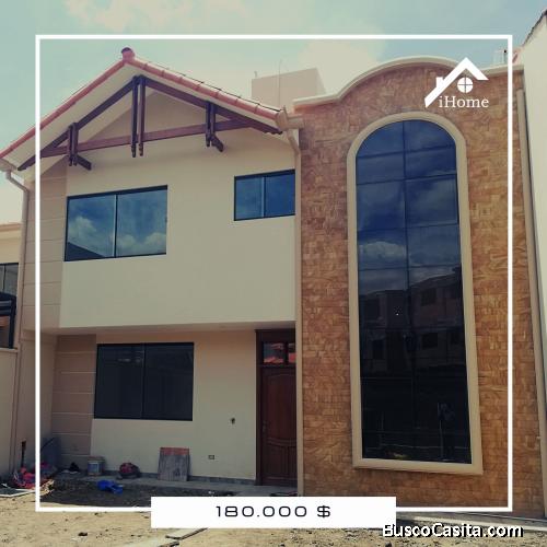 Hermosa Casa en Venta En la zona Sarco Final Av. America